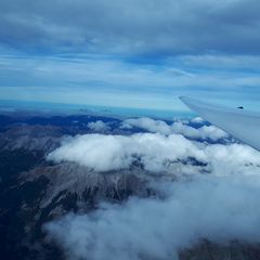 Flugwegposition um 12:59:50: Aufgenommen in der Nähe von Innsbruck, Österreich in 4606 Meter